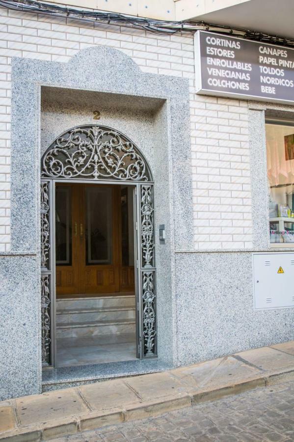 Alojamientos Teatro Porcuna Luaran gambar